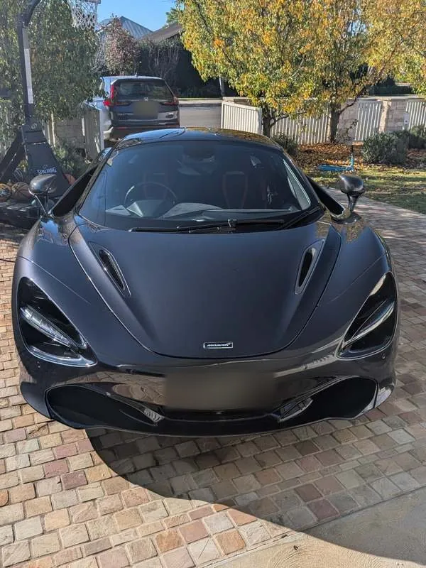 Showroom finish | mobile car detailing by Luxe Mobile Car Spa